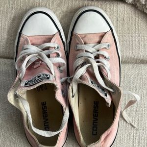 Pink converse all stars